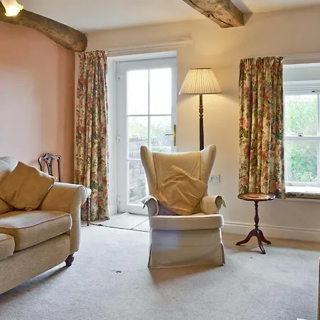 Berrymoor Farm Cott *